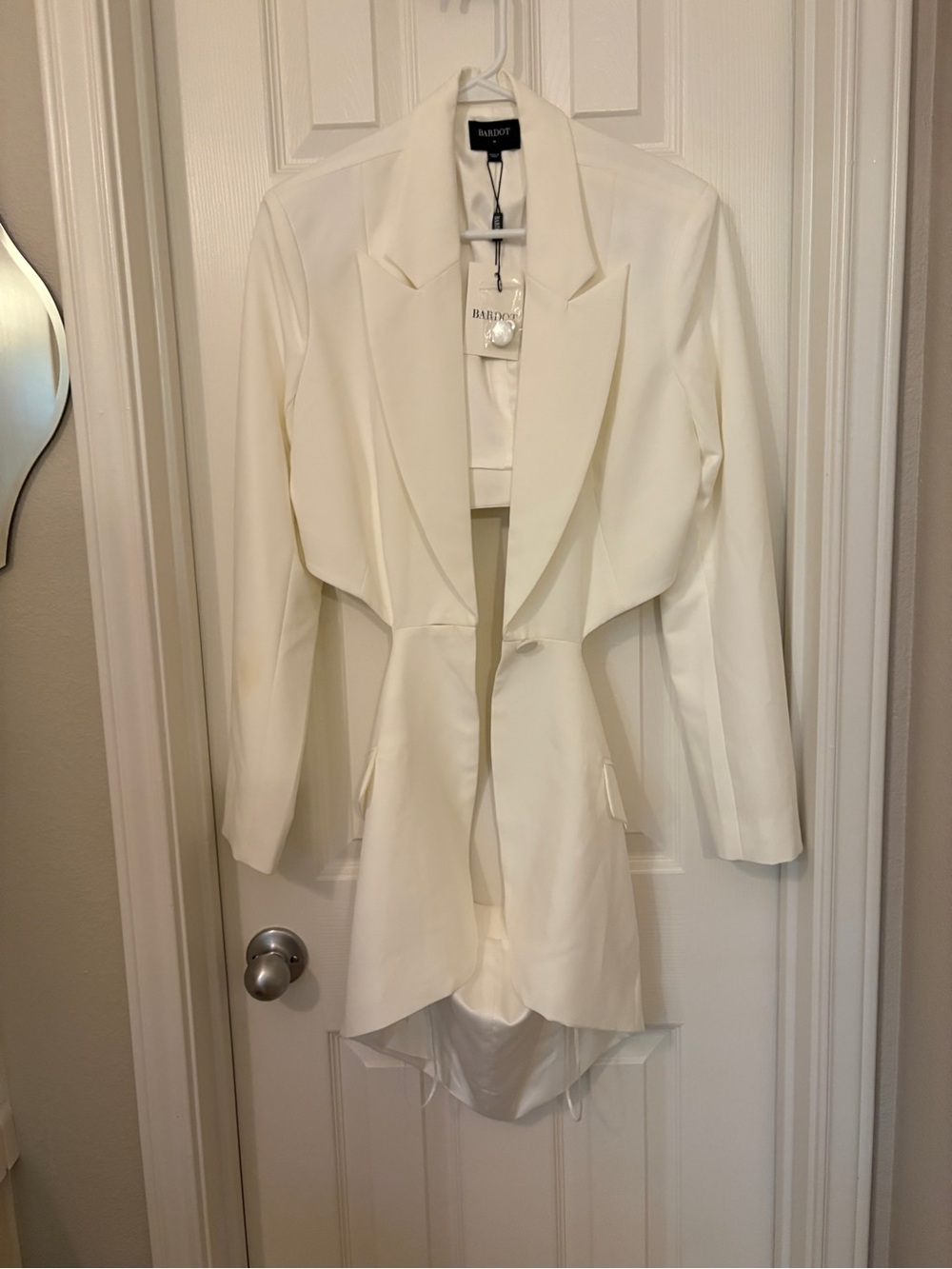 Bardot Cream Tailored Longline Blazer